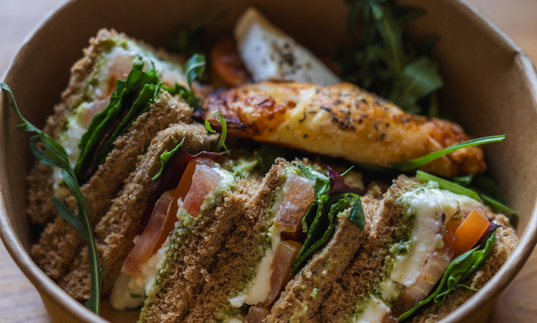 Image of a lunch bowl to convey corporate lunches