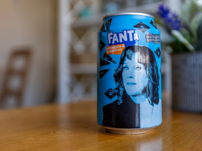 Image of a blue can of Fanta Fruit Punch